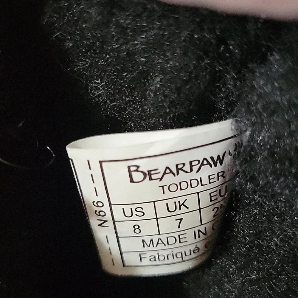 Bearpaw Kids Black Suede Leather‎ Sheepskin Lined Winter Boots
